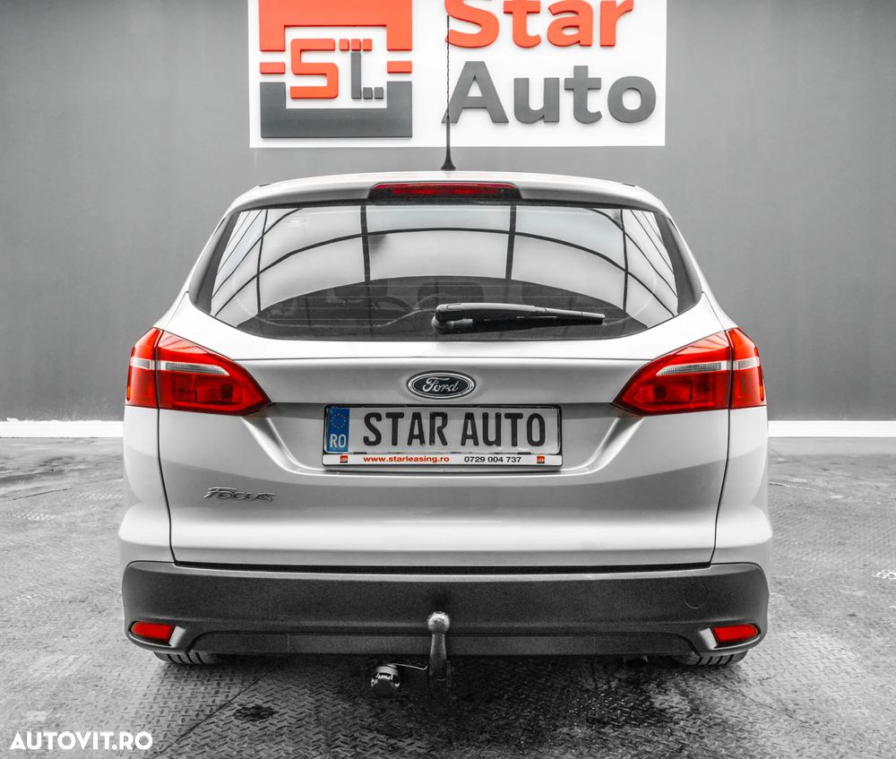 Ford Focus 1.6 TI-VCT Powershift Titanium - 5