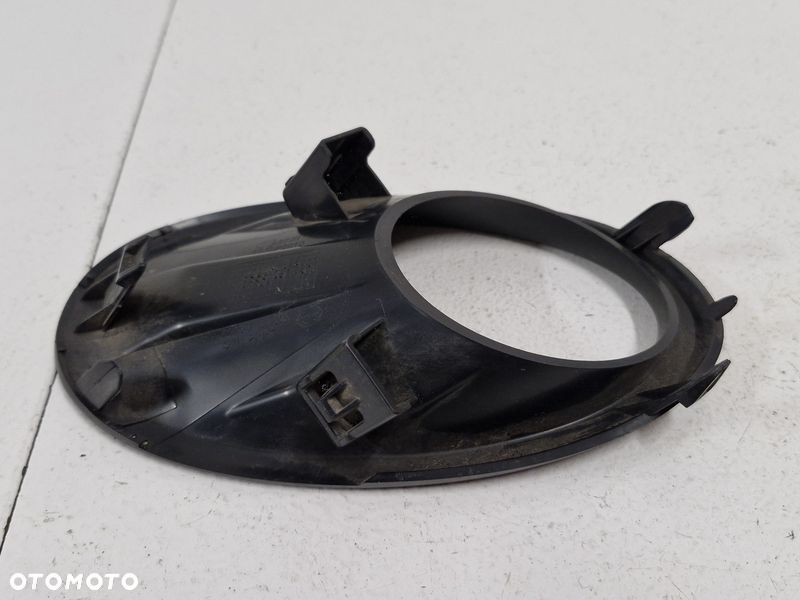 qashqai j10 ramka oprawka osłona halogenu prawy przód prawa przednia 62256br03a - 4
