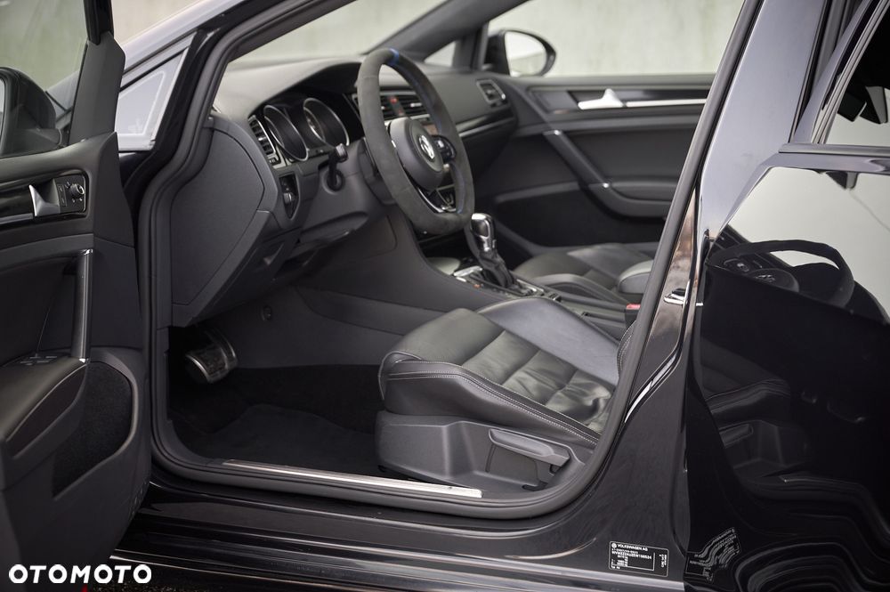 Volkswagen Golf 2.0 TSI BMT 4Mot R DSG - 27