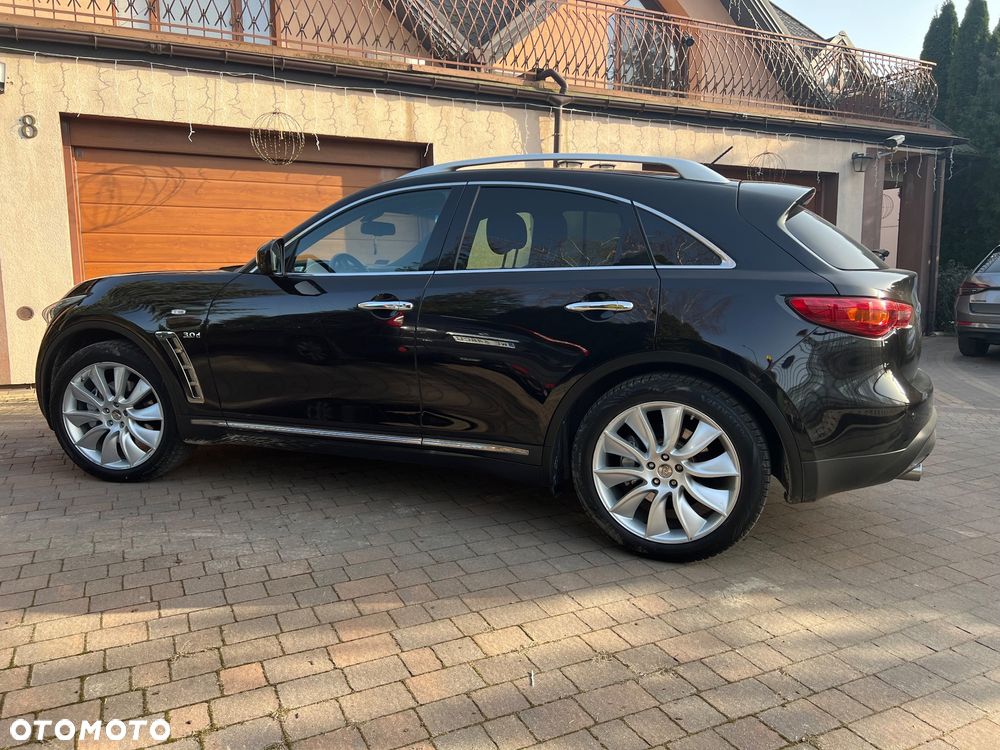Infiniti QX70 3.0d S Premium - 28