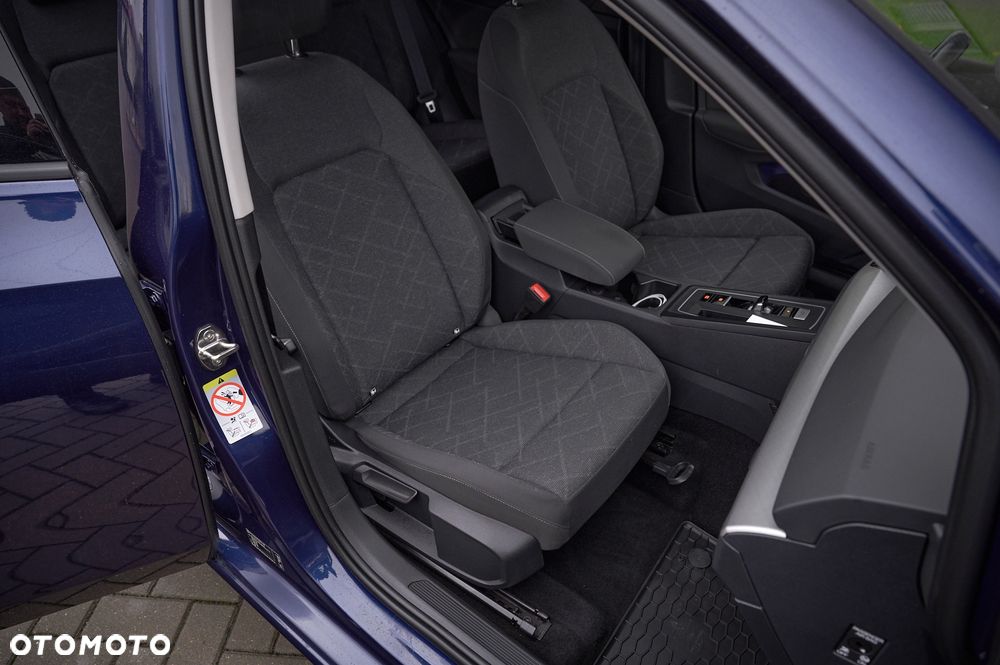 Volkswagen Golf VIII 2.0 TDI Life DSG - 28