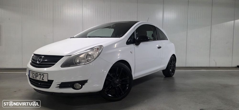 Opel Corsa 1.2 Black Edition - 1