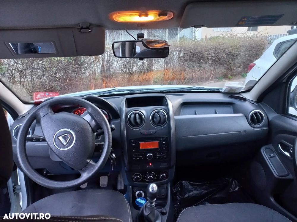 Dacia Duster 1.5 dCi 4x4 Ambiance - 6
