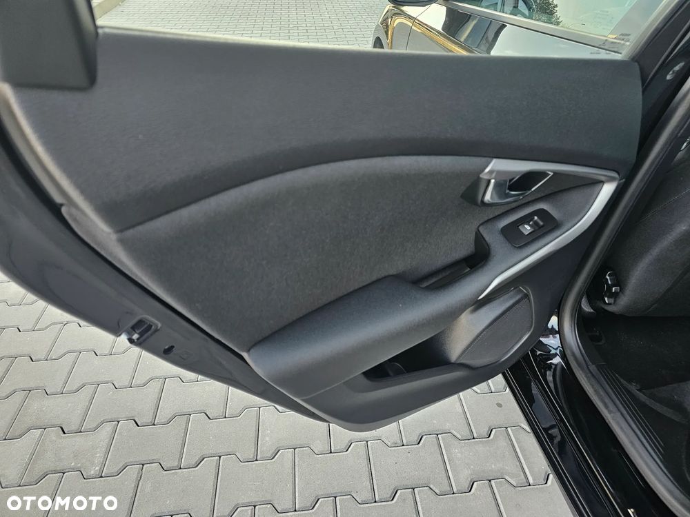 Volvo V40 D2 Kinetic - 18