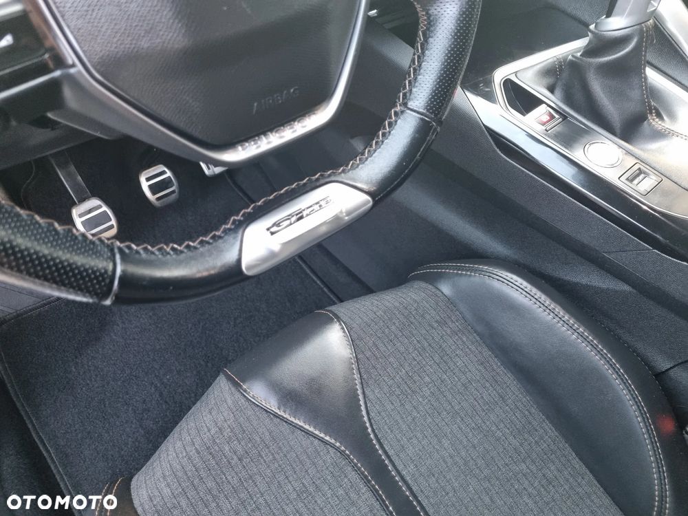Peugeot 3008 BlueHDi 120 Stop & Start Business-Line - 26