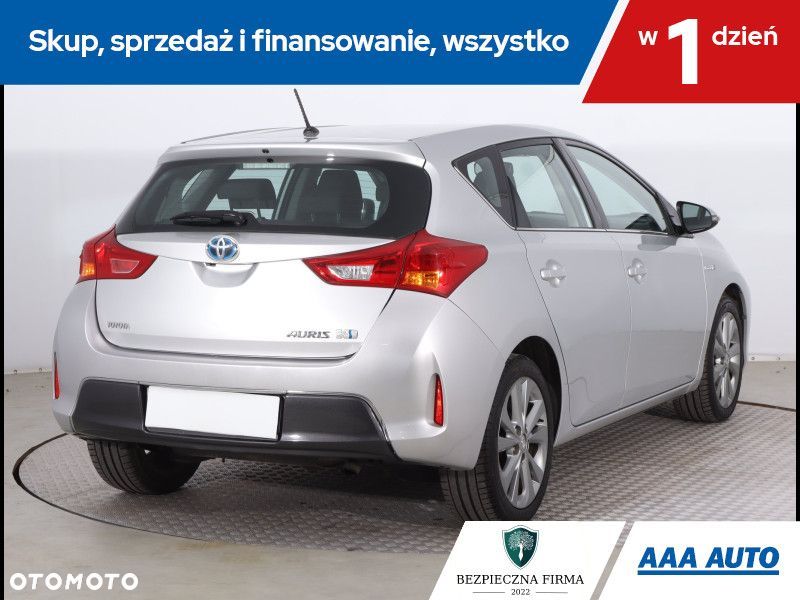 Toyota Auris - 7