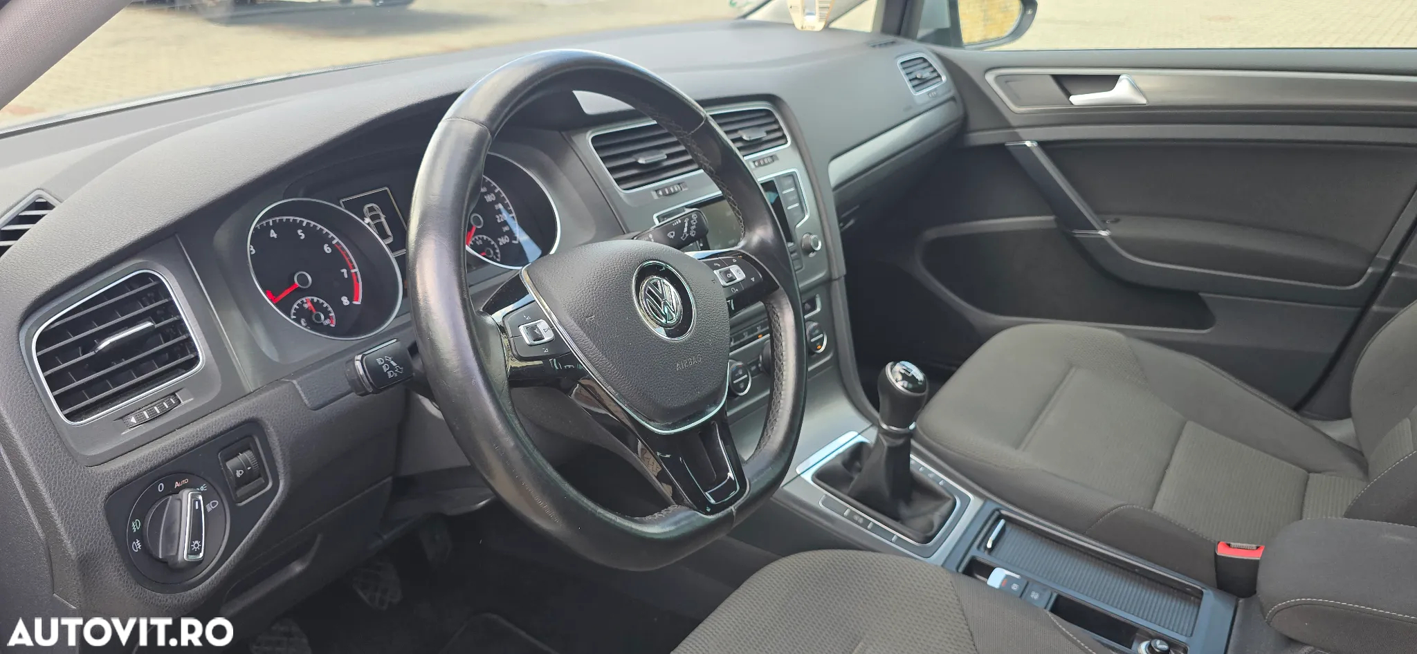 Volkswagen Golf 1.4 TSI BlueMotion Technology Edition - 15