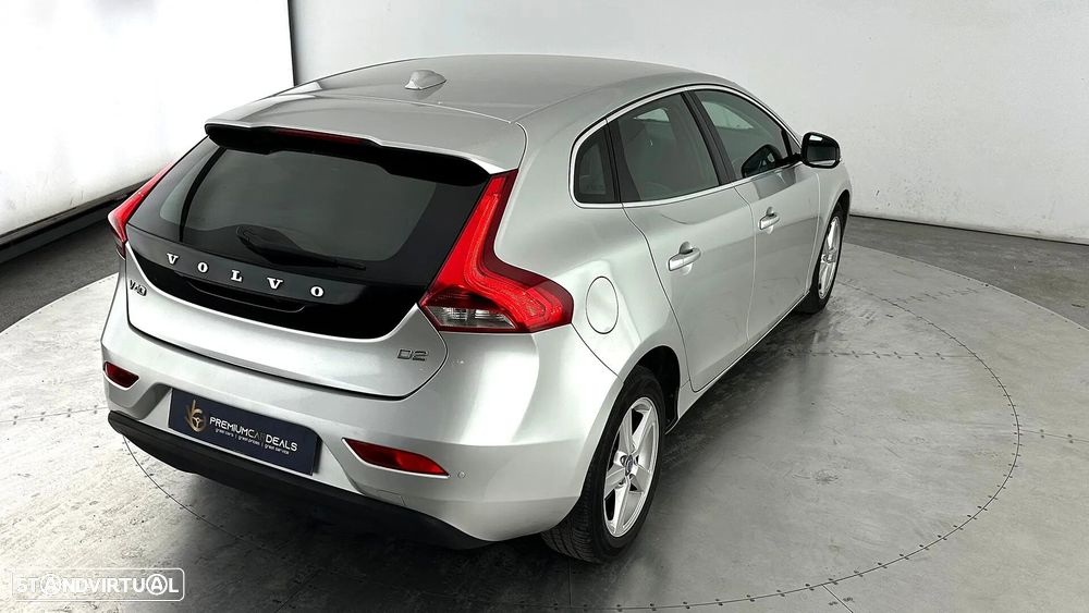 Volvo V40 1.6 D2 Eco Momentum - 10