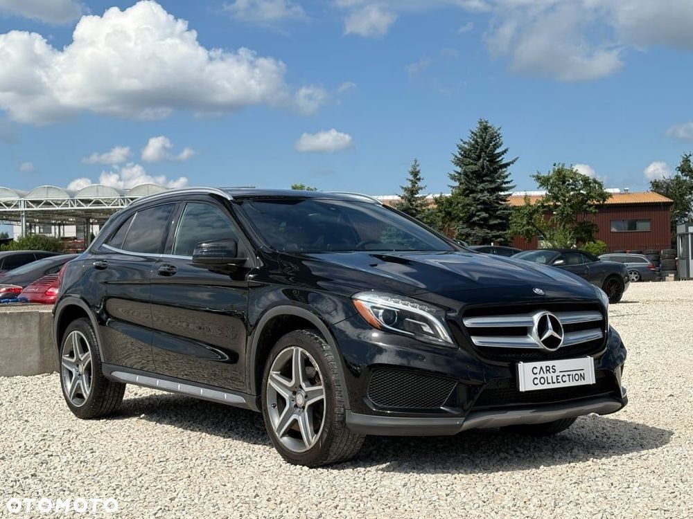 Mercedes-Benz GLA - 1