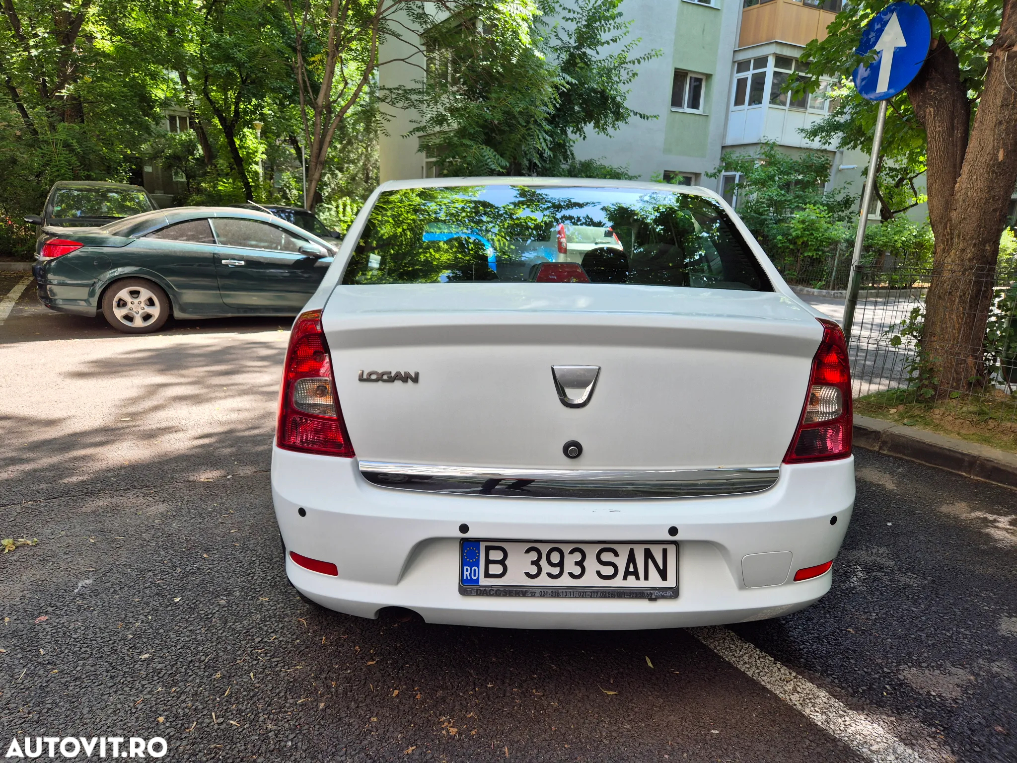 Dacia Logan 1.6 16V Laureate - 4