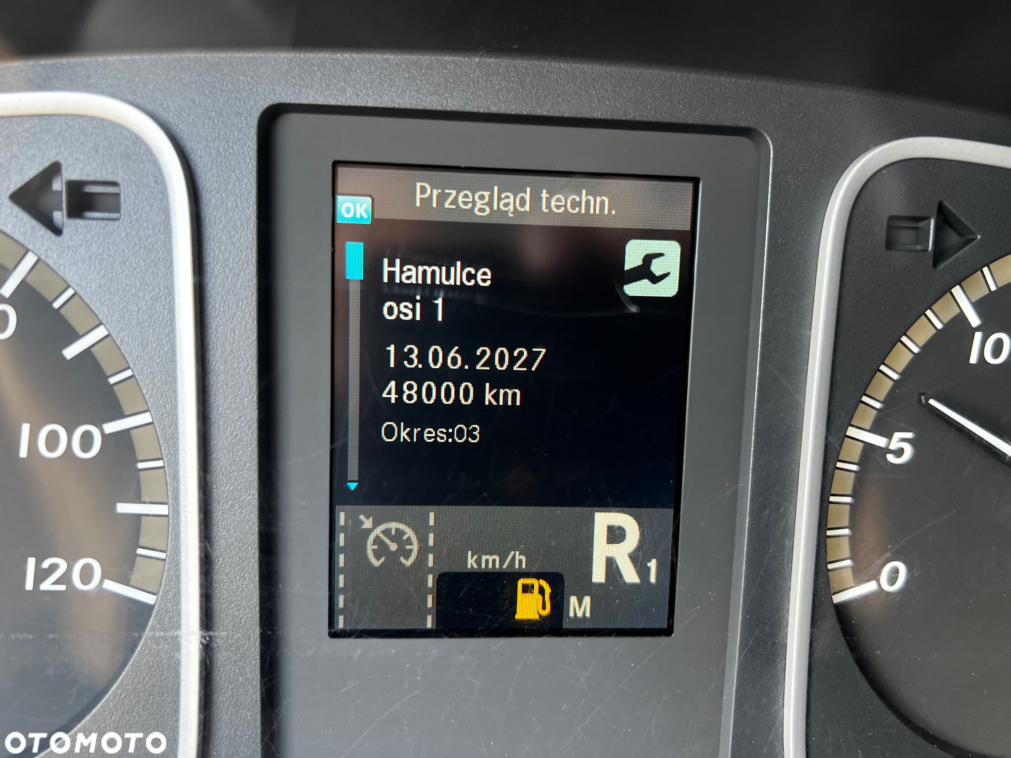 Mercedes-Benz - 31