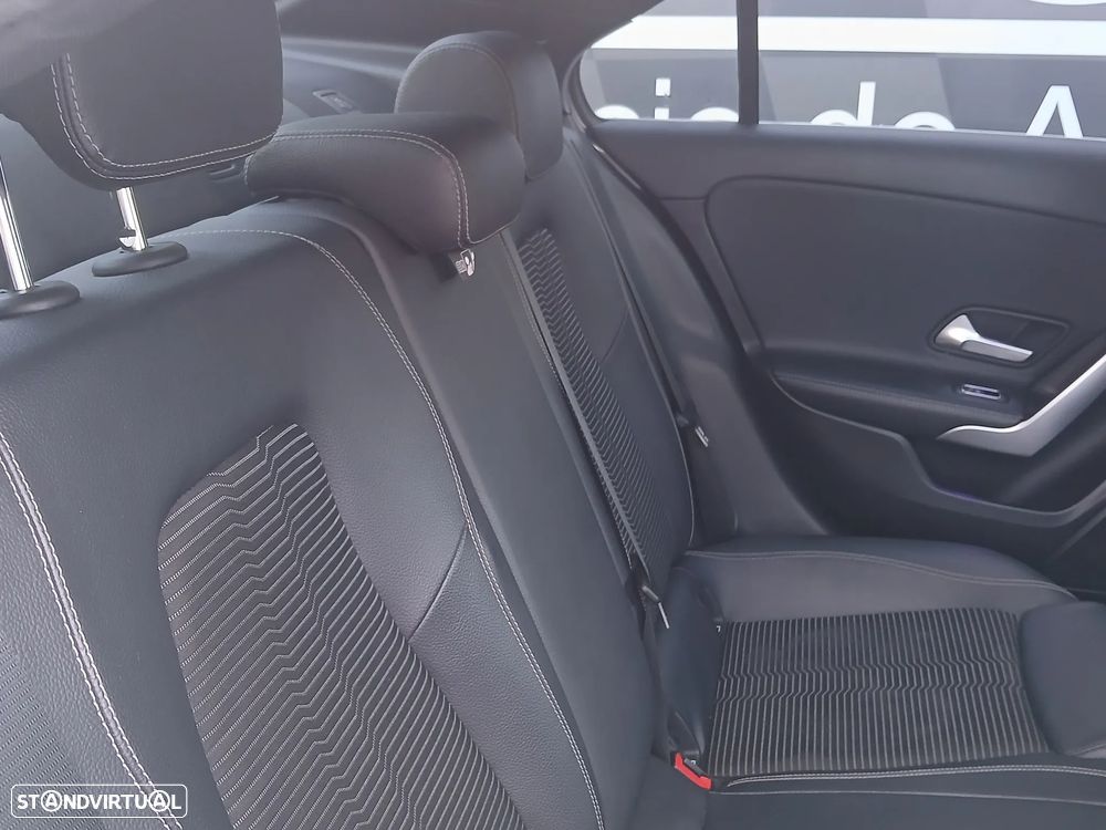 Mercedes-Benz A 180 Limousine d 7G-DCT Progressive - 20