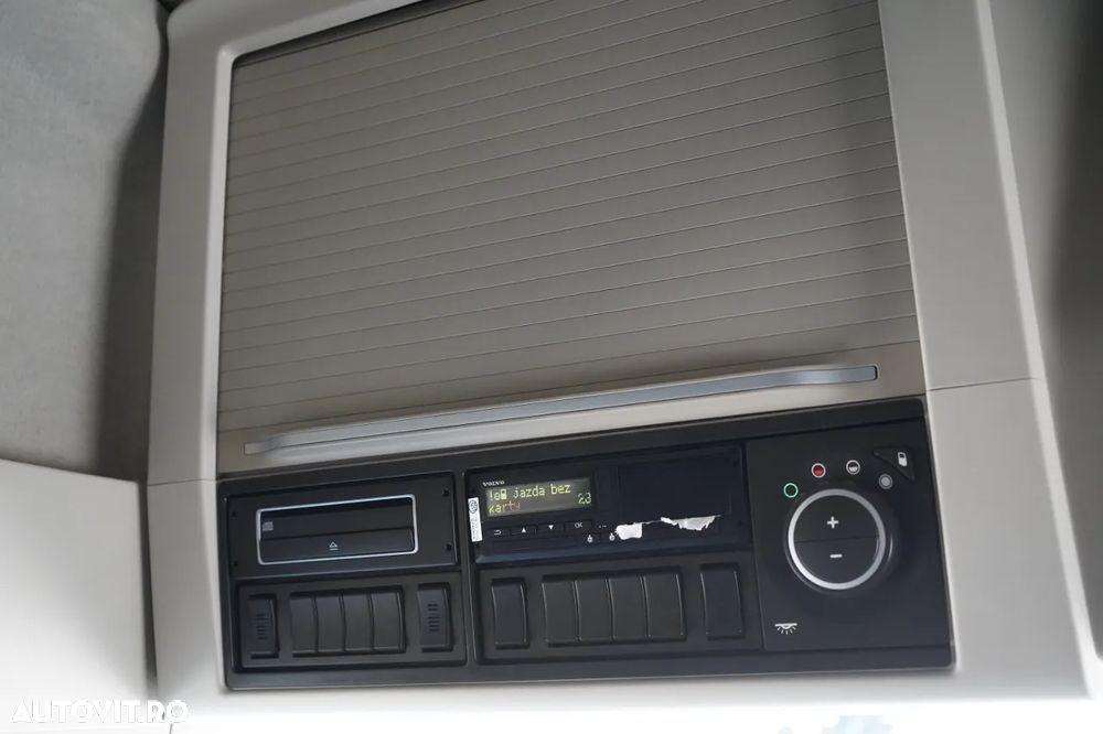 Volvo FH 460 / 7.4 M CORTINĂ / I-SAVE / I-PARK COOL / PUNTE RIDICATĂ ȘI DE DIRECȚIE / WIELTON - 31