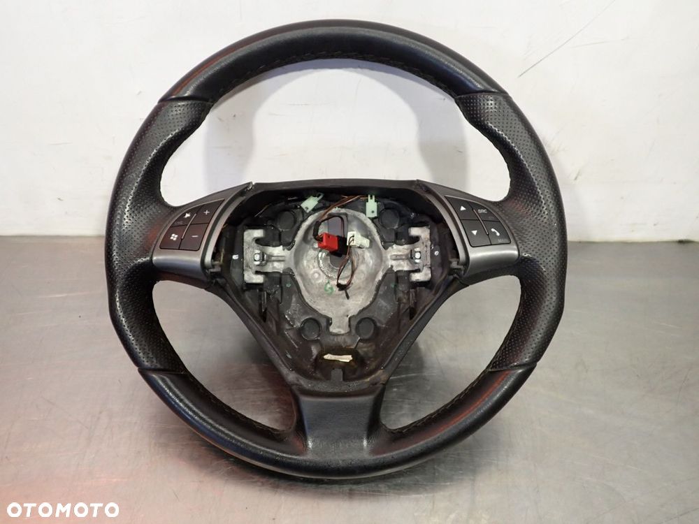 KIEROWNICA Z MULTIFUNKCJĄ FIAT BRAVO II - 1