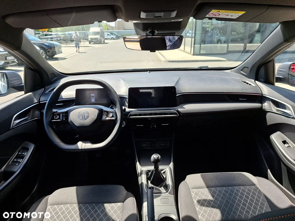 MG MG3 1.5 Excite - 13