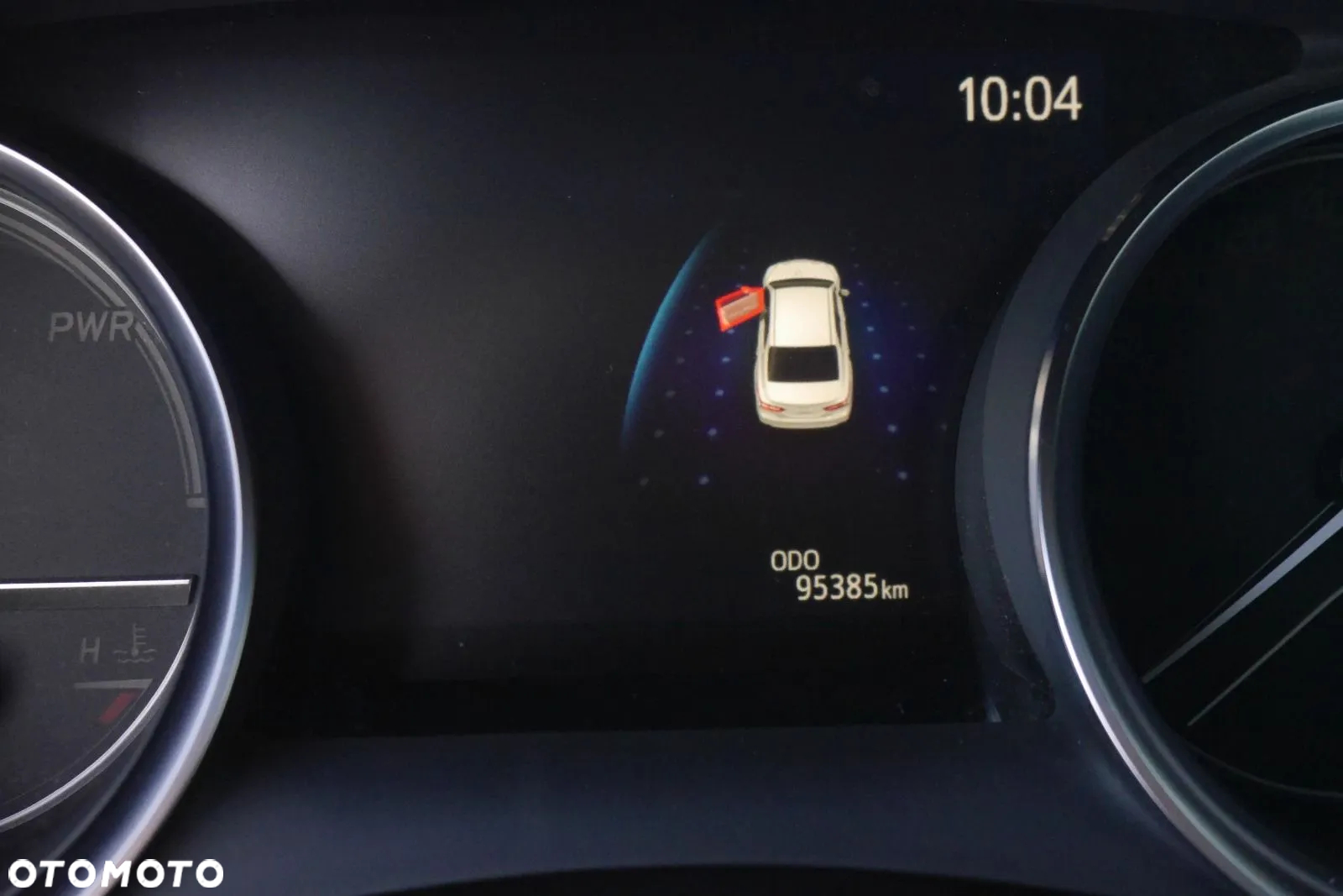 Toyota Camry 2.5 Hybrid Executive CVT - 18
