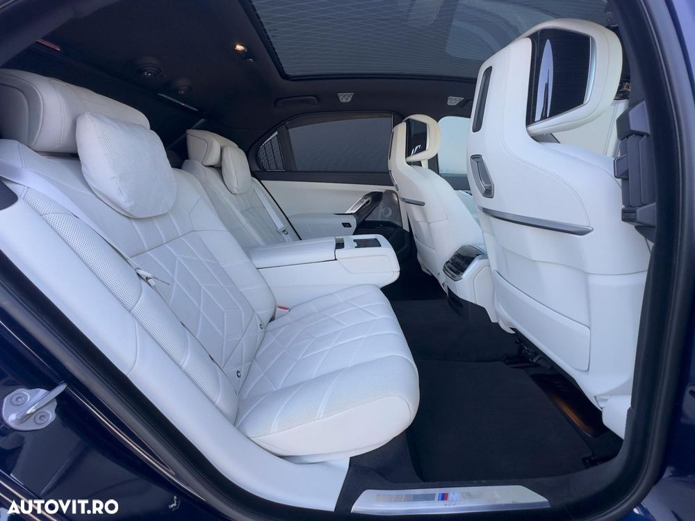 BMW Seria 7 - 21