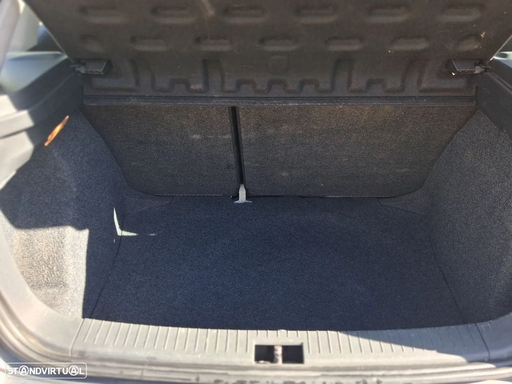 SEAT Ibiza 1.4 TDi Style DPF - 7