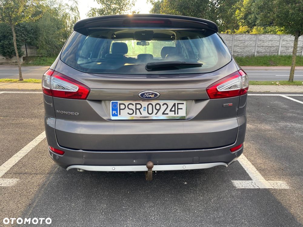 Ford Mondeo 2.0 TDCI Champions Edition - 6