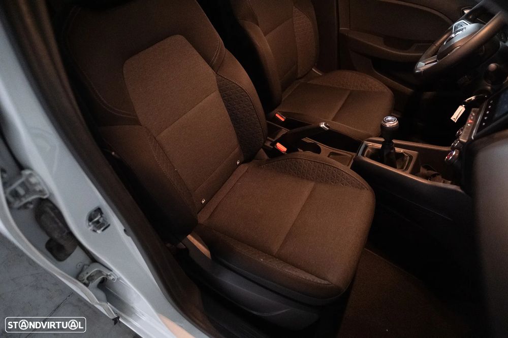 Renault Clio TCe 90 EQUILIBRE - 22