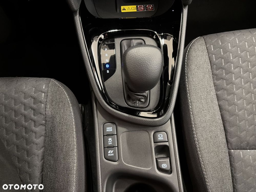 Toyota Yaris Cross Hybrid 1.5 Style - 18