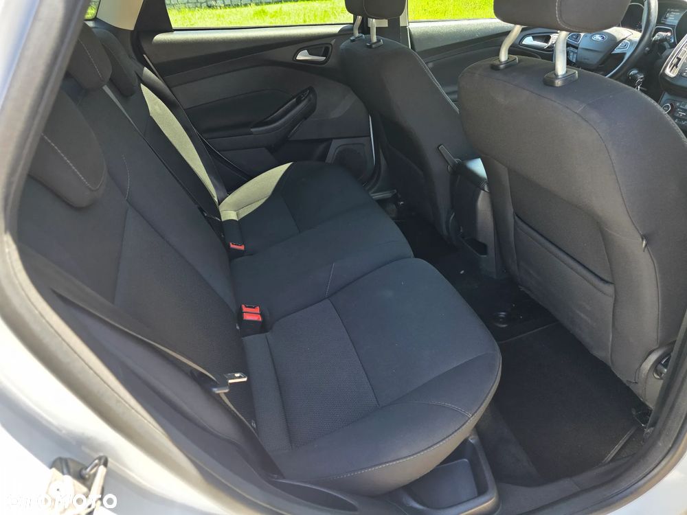 Ford Focus 1.0 EcoBoost Gold X (Edition) - 9