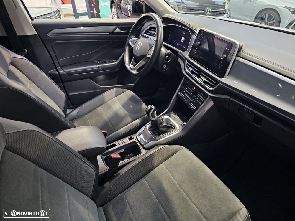 VW T-Roc 2.0 TDI Urban - 6