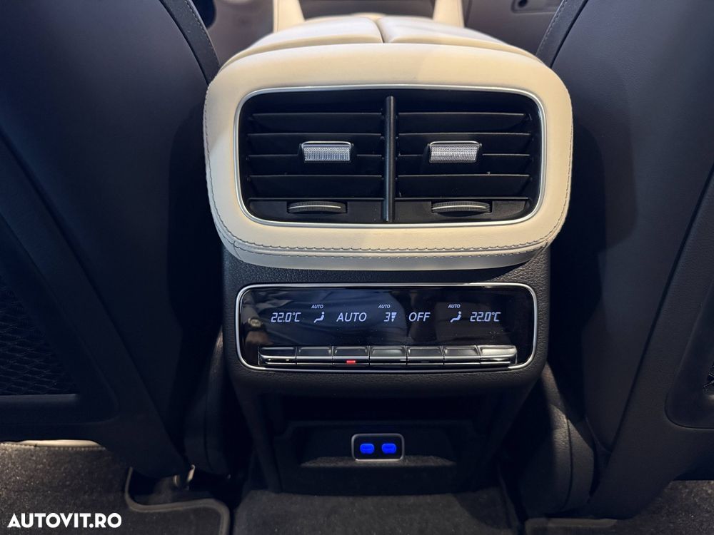 Mercedes-Benz GLE Coupe AMG 53 PHEV - 15