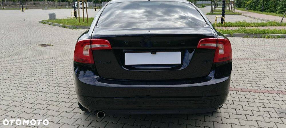 Volvo S60 D2 Drive-E Dynamic Edition (Momentum) - 20