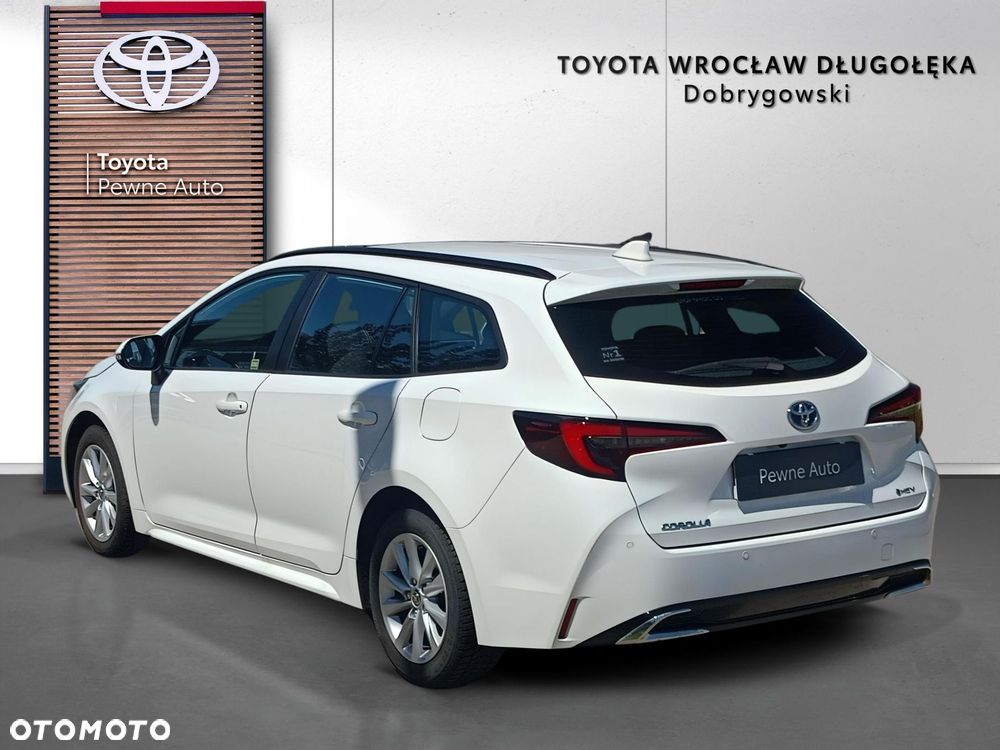 Toyota Corolla 2.0 Hybrid Comfort - 4