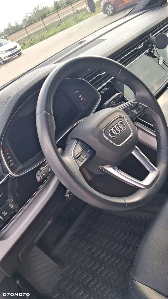 Audi Q7 - 6