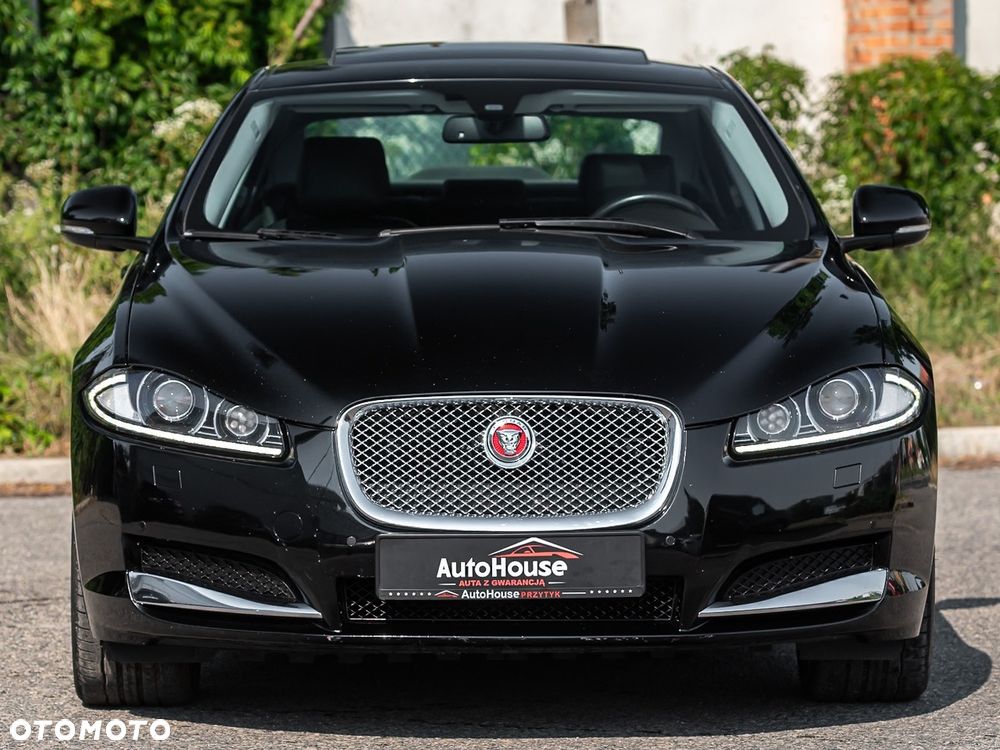Jaguar XF 3.0 V6 Kompressor AWD - 4