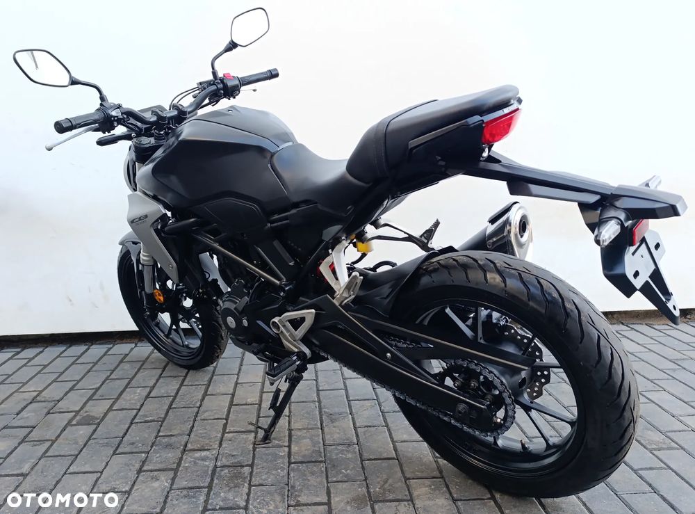 Honda CB - 5