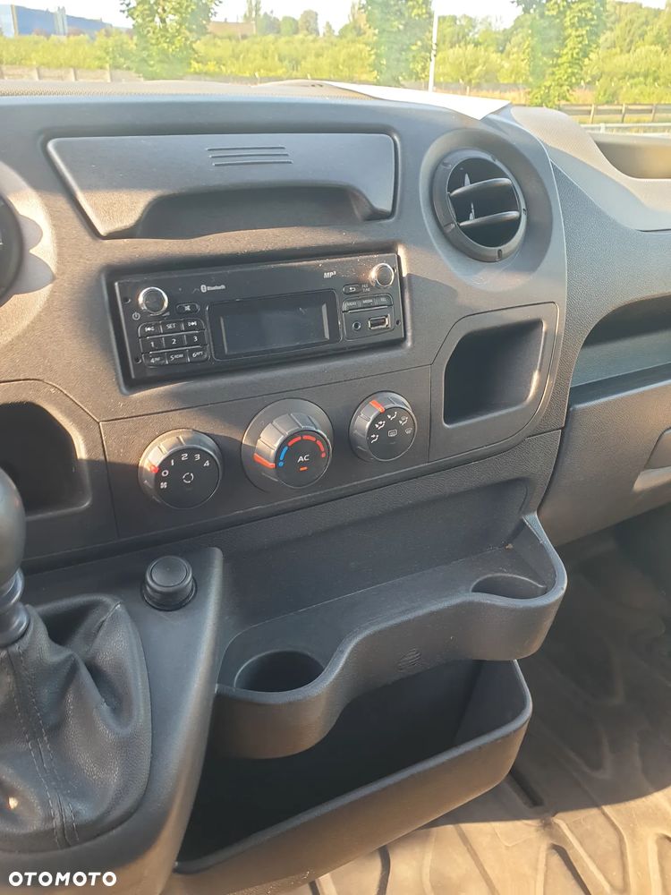 Renault master - 12