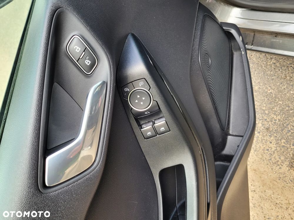Ford Fiesta 1.0 EcoBoost S&S TITANIUM VIGNALE - 10