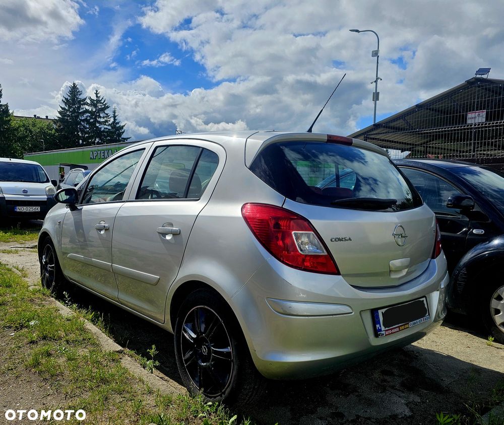 Opel Corsa - 3