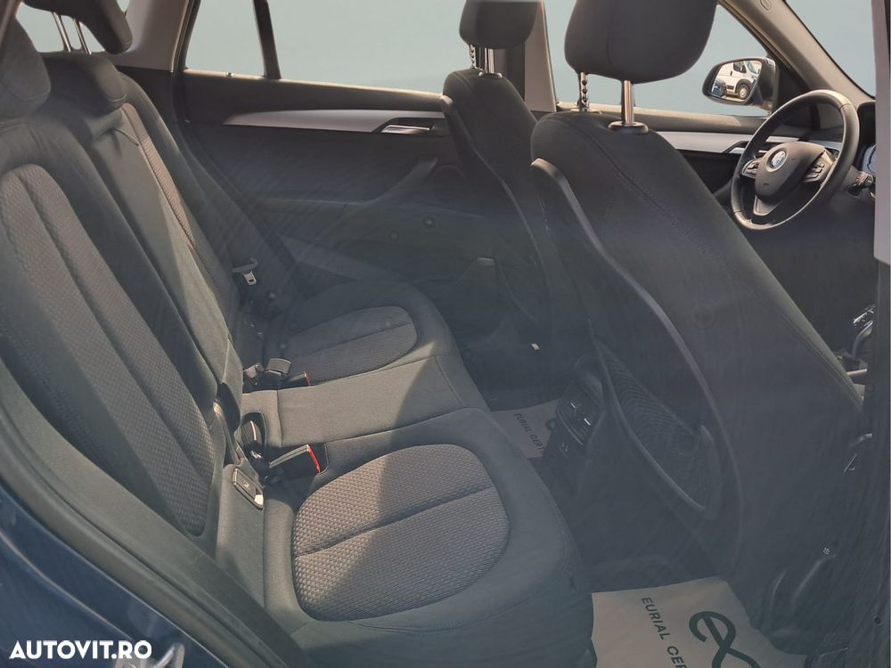 BMW X1 - 15
