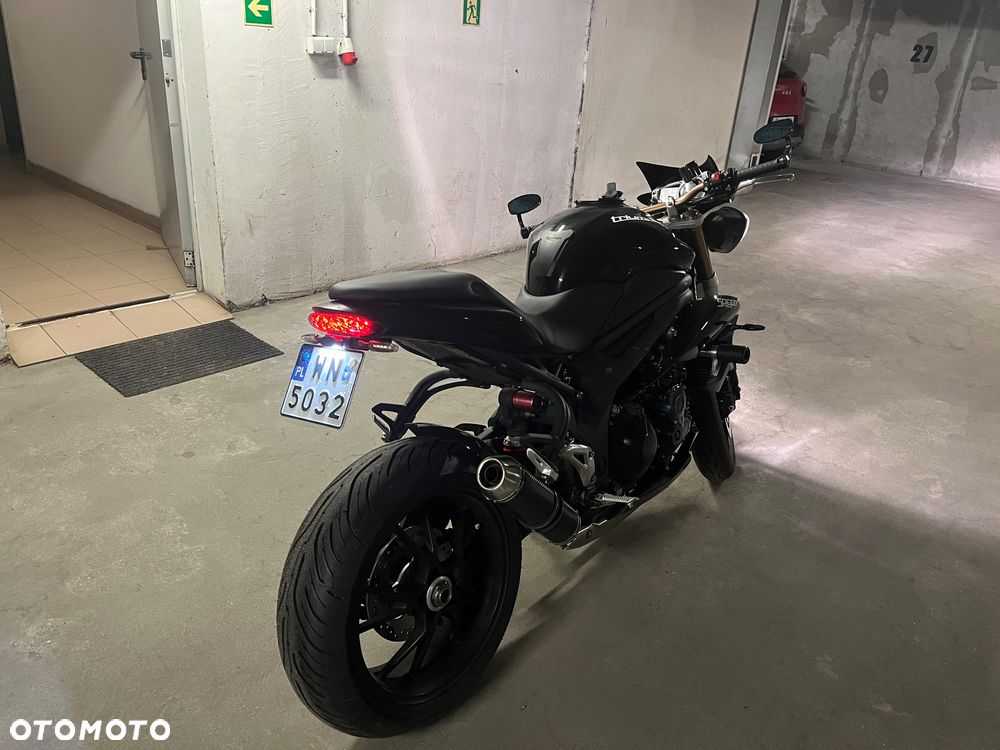 Triumph Speed Triple - 18