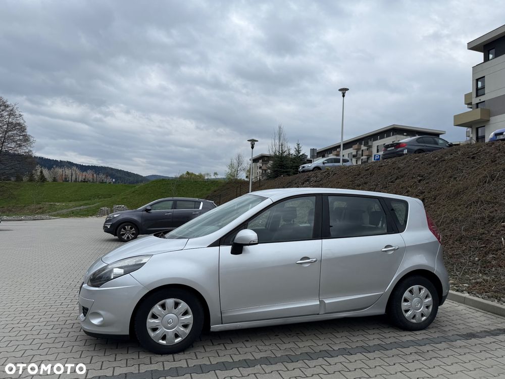 Renault Scenic dCi 110 Expression - 2