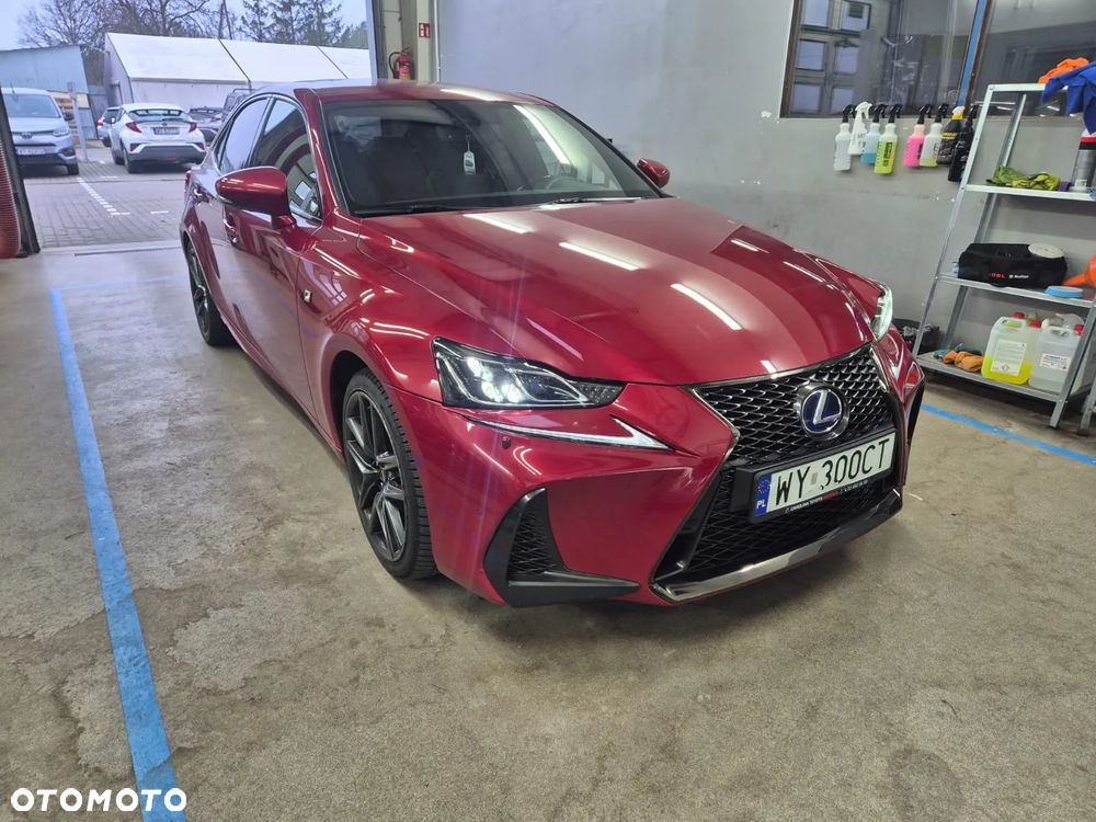 Lexus IS 300h F Sport EU6 - 3