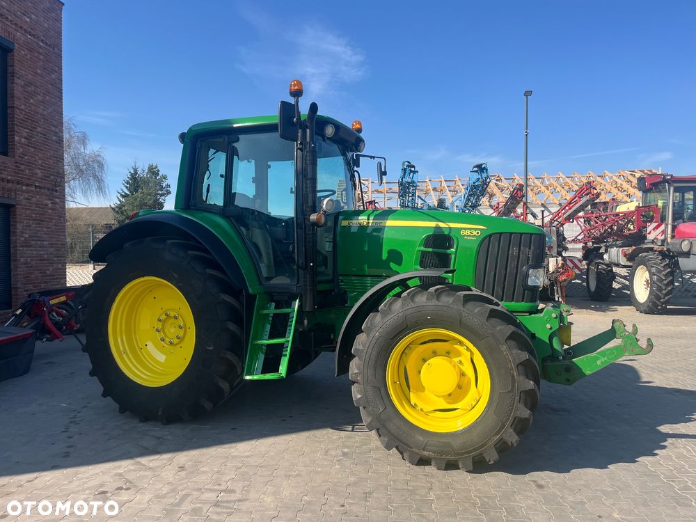 John Deere 6830 - 7