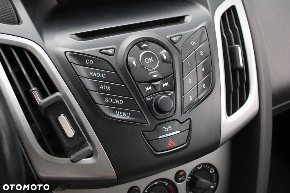 Ford Focus 1.6 TDCi Edition - 16