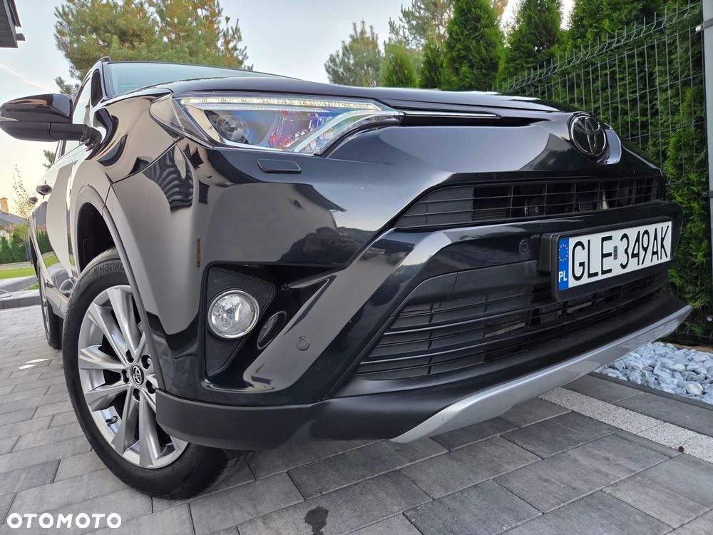 Toyota RAV4 2.0 D-4D Premium 4x2 - 7