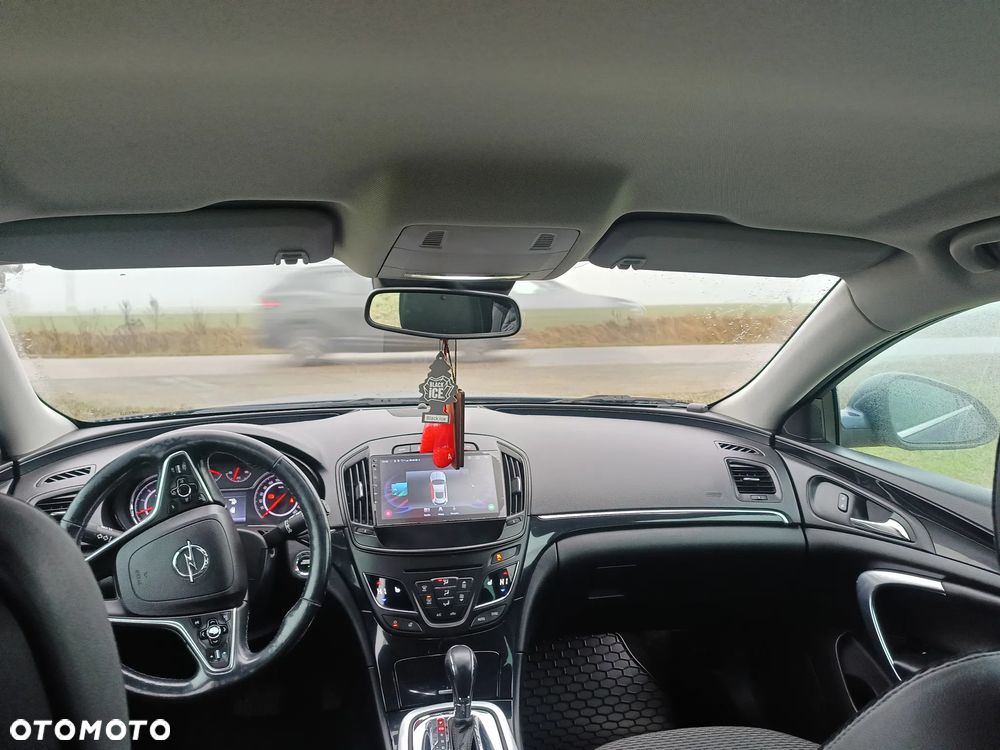 Opel Insignia 2.0 Bi Turbo CDTI 4x4 - 12
