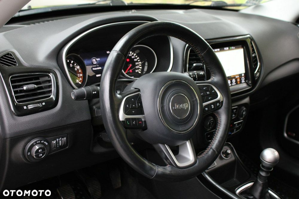 Jeep Compass 1.4 MultiAir Limited - 25