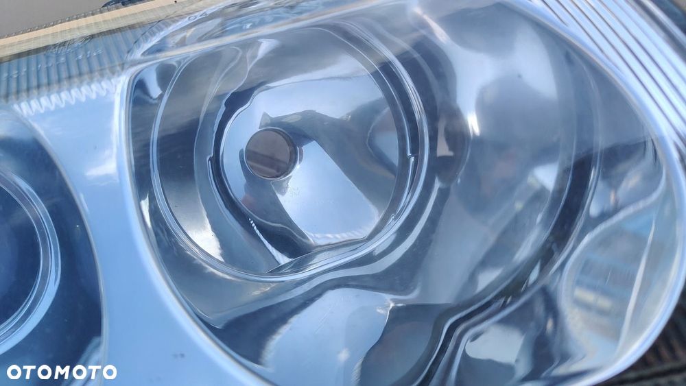 Alfa Romeo GTV Spider lampa prawa.Reflektor. - 7
