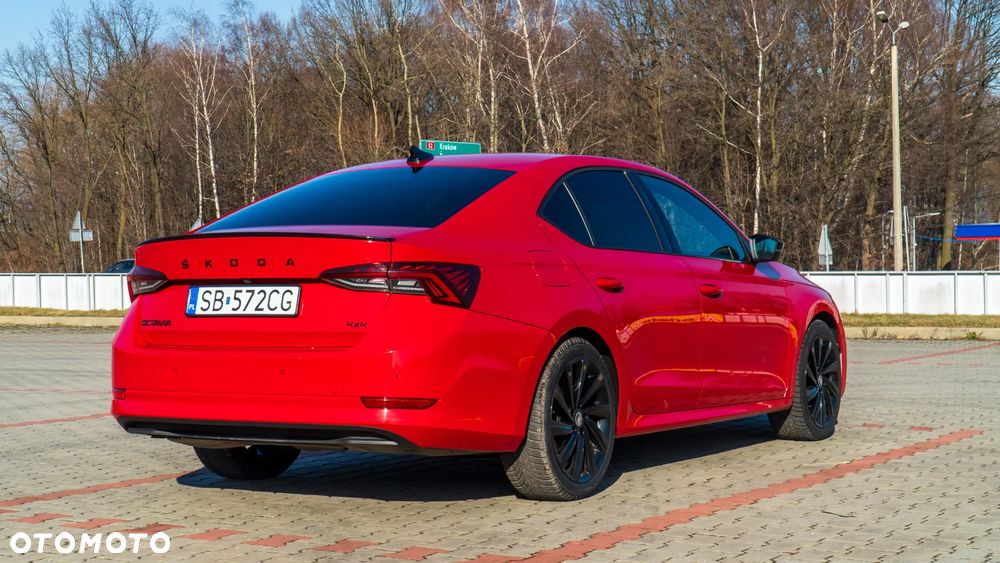 Skoda Octavia 2.0 TDI 4x4 Style DSG - 6