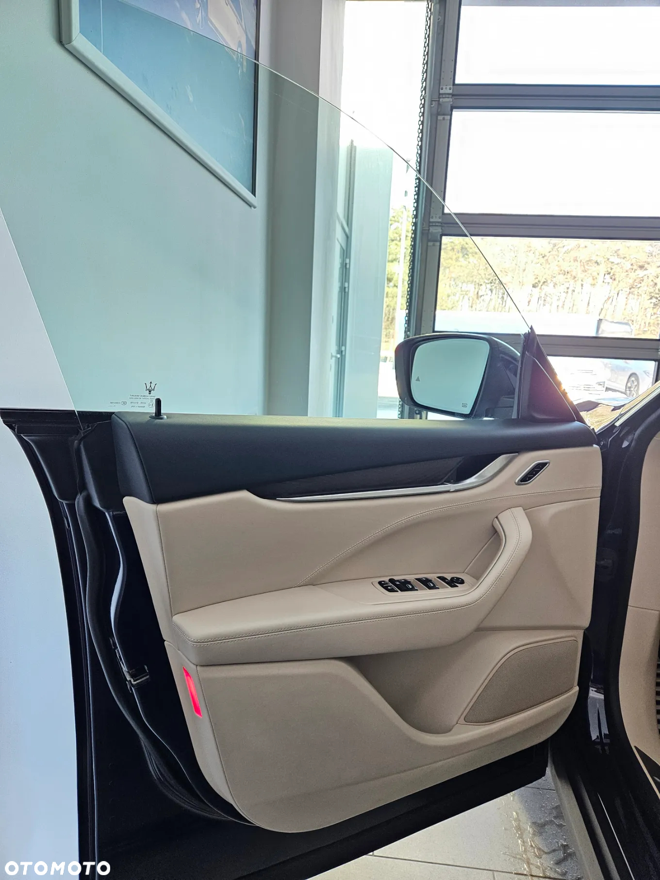 Maserati Levante S Granlusso - 4