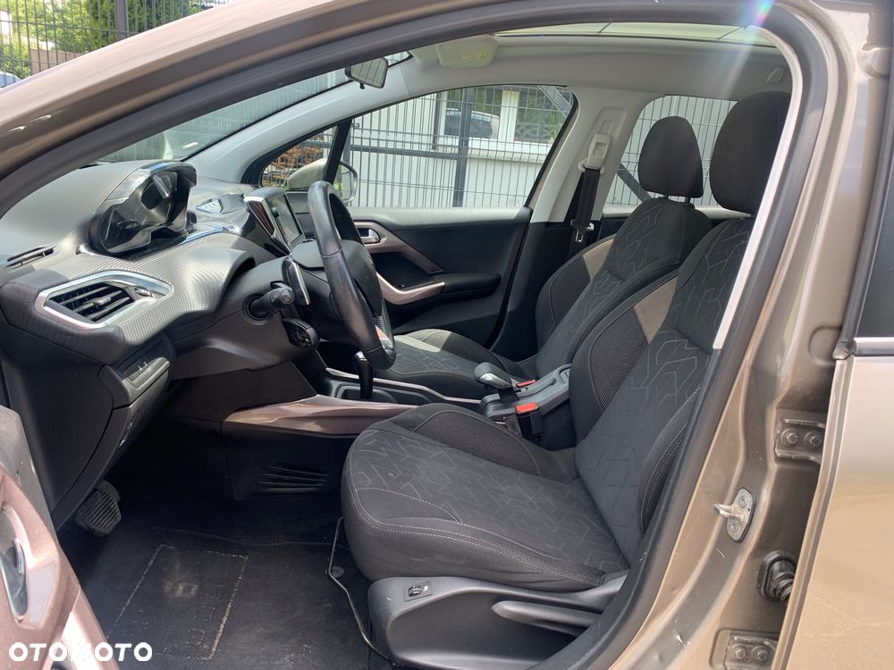 Peugeot 2008 PureTech 82 ETG5 STOP&START Active - 26