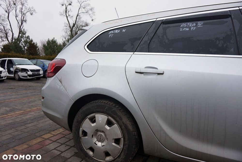 ĆWIARTKA BŁOTNIK TYLNY PRAWY ASTRA IV J KOMBI Z176 93867038 OPEL 2009-2015 - 3